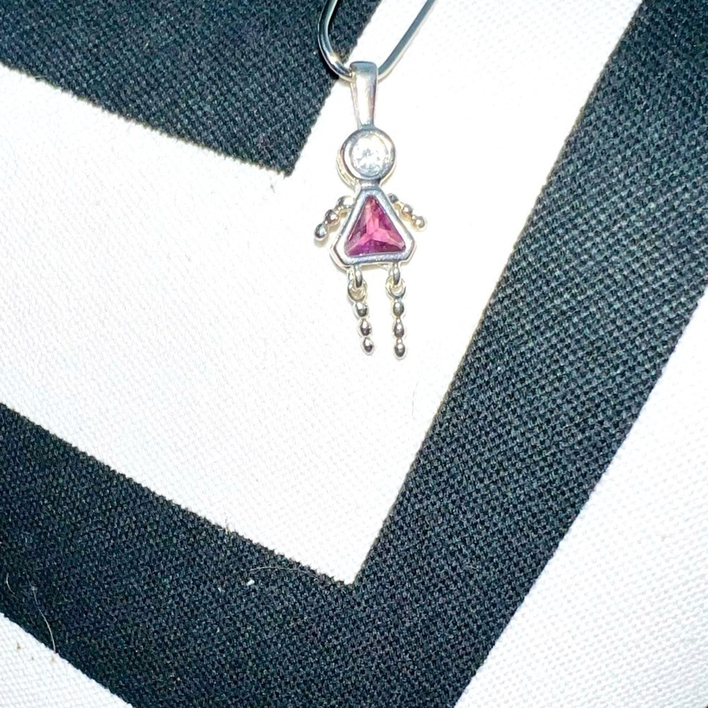 𝅺JEWELRY 925 Stamped Sterling Silver Necklace Figure Pink